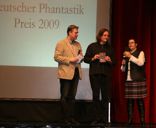 Bild Copyright Brigitte Fielicke - Überreichung des Deutschen Phantastikpreises 2009 an Ju Honisch